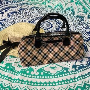 Insulated Wine Clutch Bag Plaid Picnic Accessory with Corkscrew Multi-To…